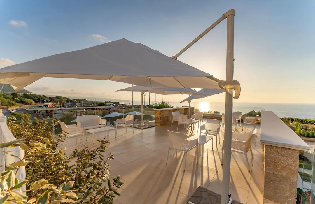 Villa Rocca - Rooms&SPA-1